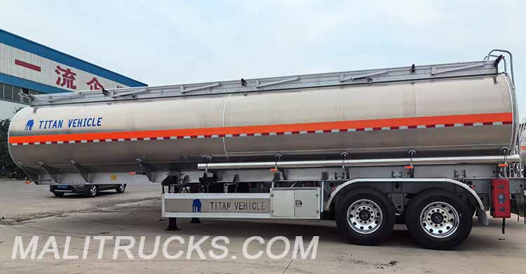 2 Axle Aluminum Tanker Trailer for Sale in Mali
