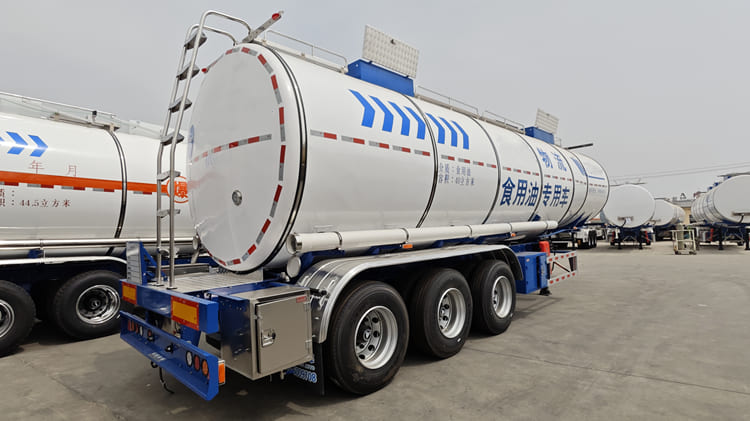 Oil Tanker Trailer for Sale in Mali