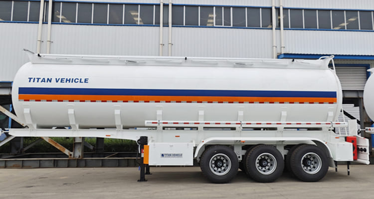 Fuel Tanker Semi Trailerfor Sale in Mali